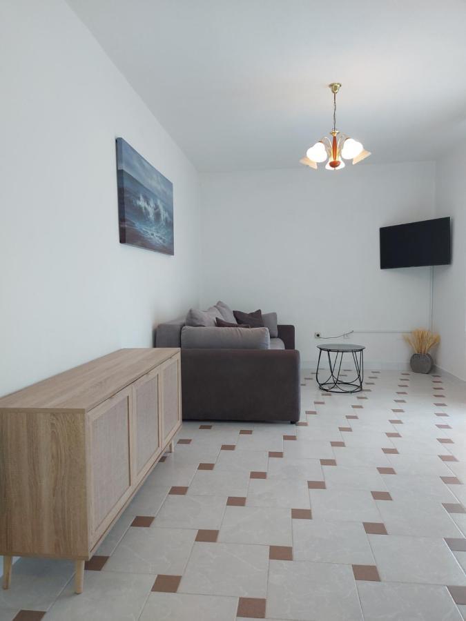 Apartment Elena Vlašići Εξωτερικό φωτογραφία